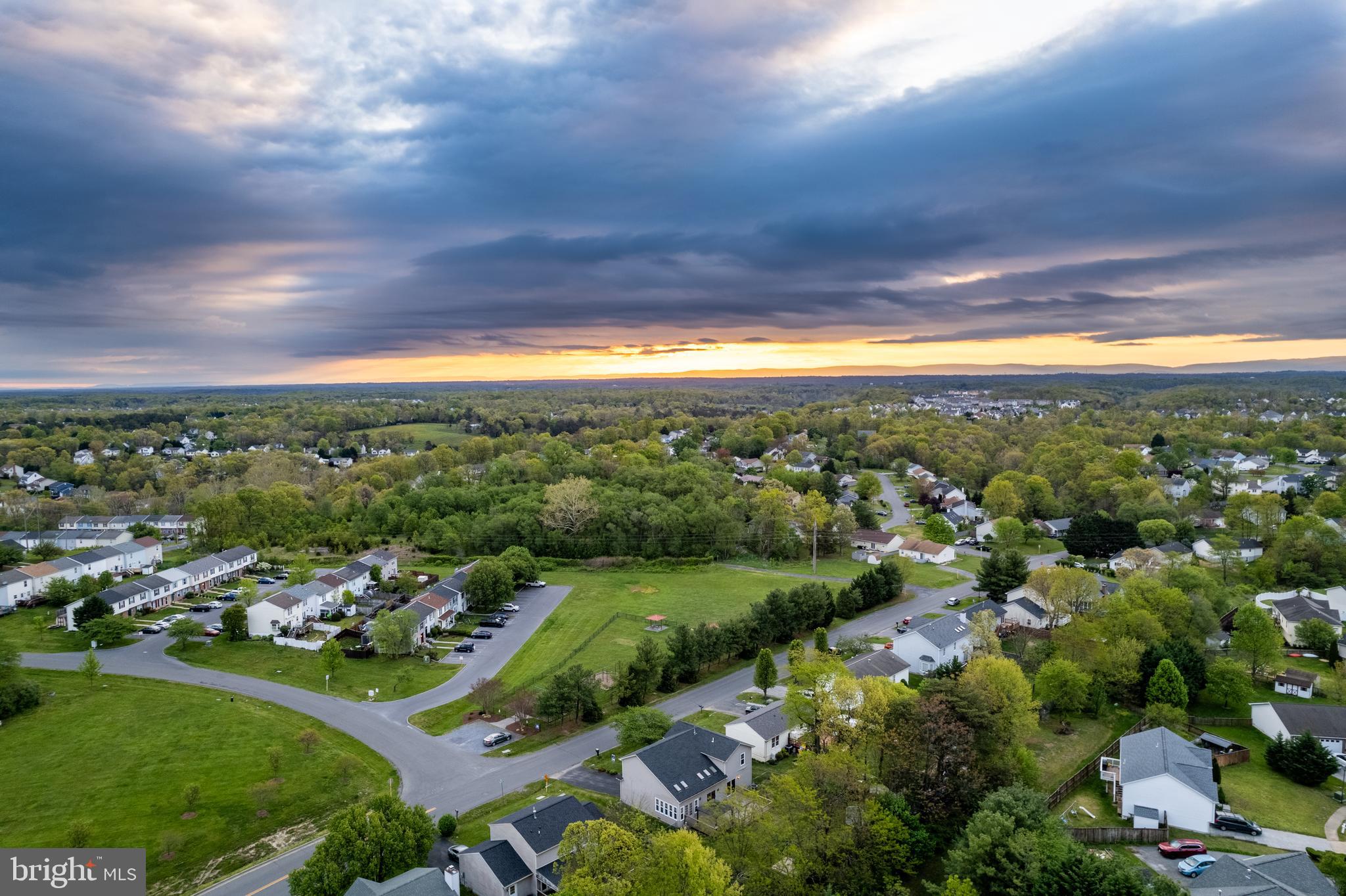 108 Woodrow Road Winchester, VA 22602 - Photo 4 of 28
