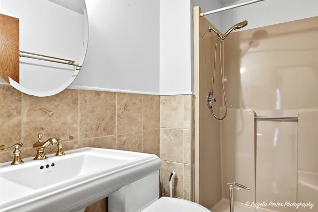 $824,000 | 22806 West Loon Lake Boulevard, Antioch, IL 60002