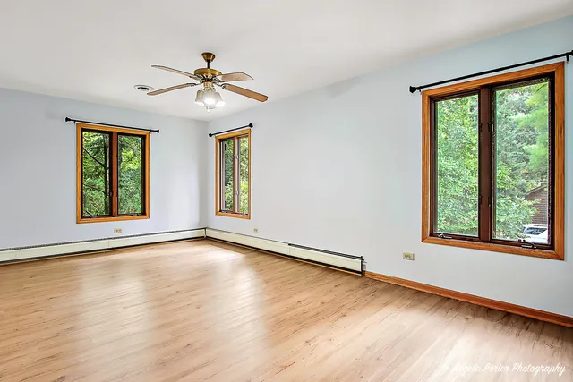 $824,000 | 22806 West Loon Lake Boulevard, Antioch, IL 60002