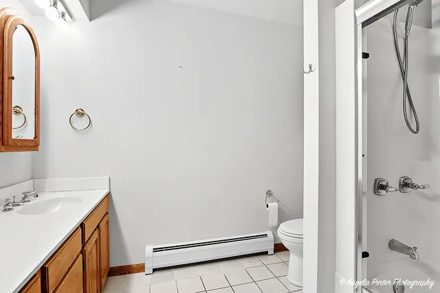 $824,000 | 22806 West Loon Lake Boulevard, Antioch, IL 60002