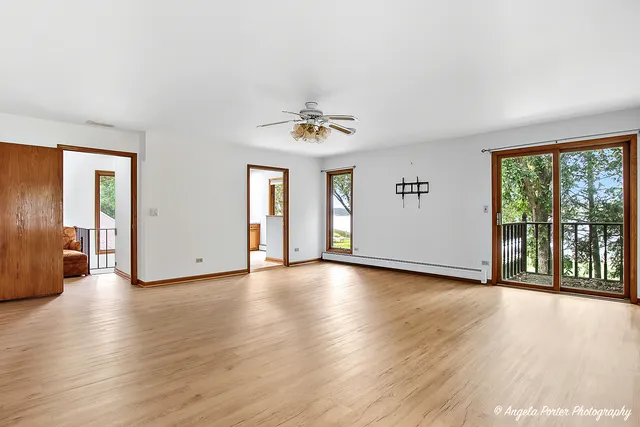 $824,000 | 22806 West Loon Lake Boulevard, Antioch, IL 60002