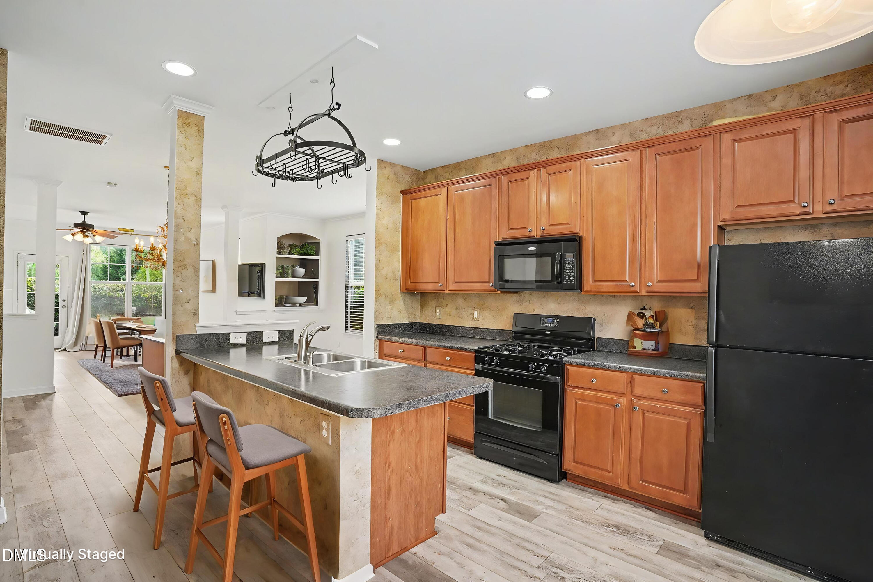 4602 Peyton Hall Way Raleigh, NC 27604 - Photo 14 of 34 013_file_5396 - Kitchen - Modern - 3