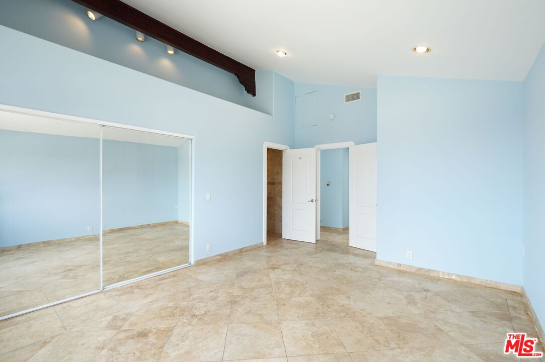 148 Van Nuys Avenue Oxnard, CA 93035 - Photo 27 of 37 a view of an empty room