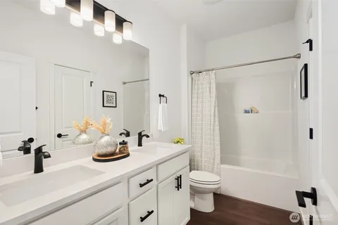 $499,950 | 12330 13th Place Southwest, Burien, WA 98146