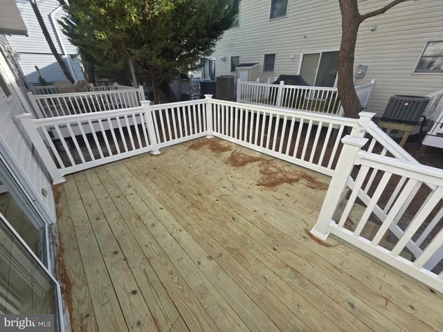 $399,500 | 153 Captains Quarters Road, Ocean City, MD 21842