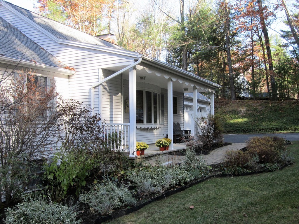 177 Kendall Road Holden, MA 01522 - Photo 2 of 30