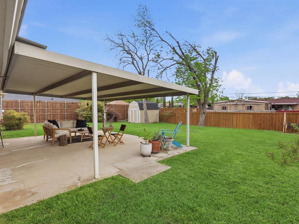 2613 West Rochelle Road Irving, TX 75062 - Photo 17 of 22