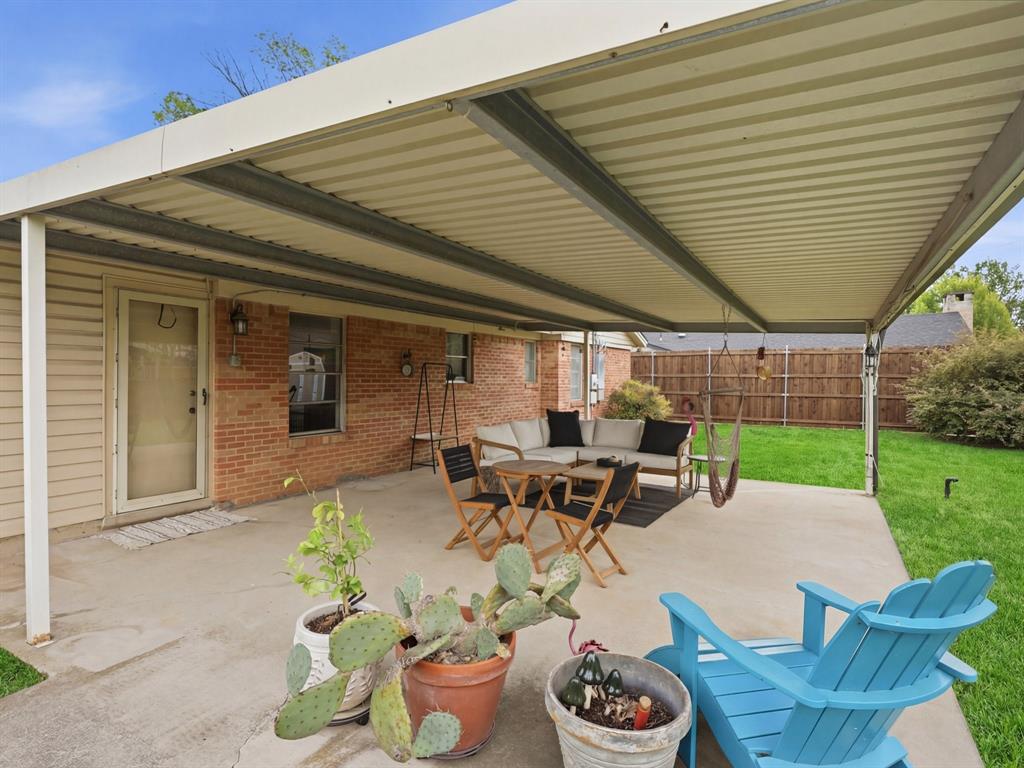 2613 West Rochelle Road Irving, TX 75062 - Photo 18 of 22