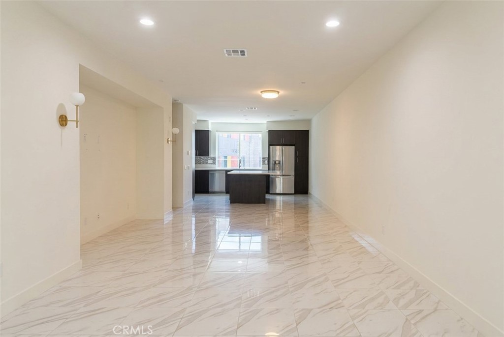 248 Rockefeller Irvine, CA 92612 - Photo 18 of 76