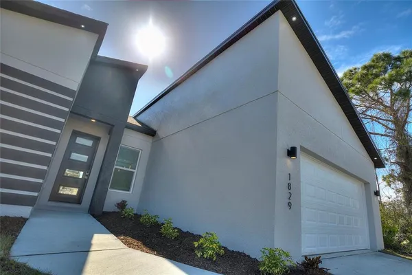 $2,295 | 1829 Northland Avenue, North Port, FL 34288