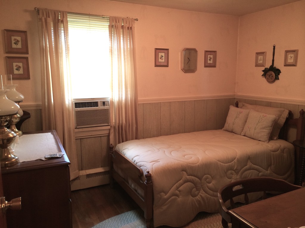 19 Houston Road West Springfield, MA 01089 - Photo 10 of 28 Gallery Image 10