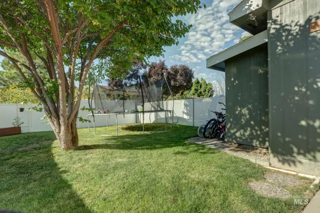 $355,000 | 563 Northwest 18th Street, Ontario, OR 97914