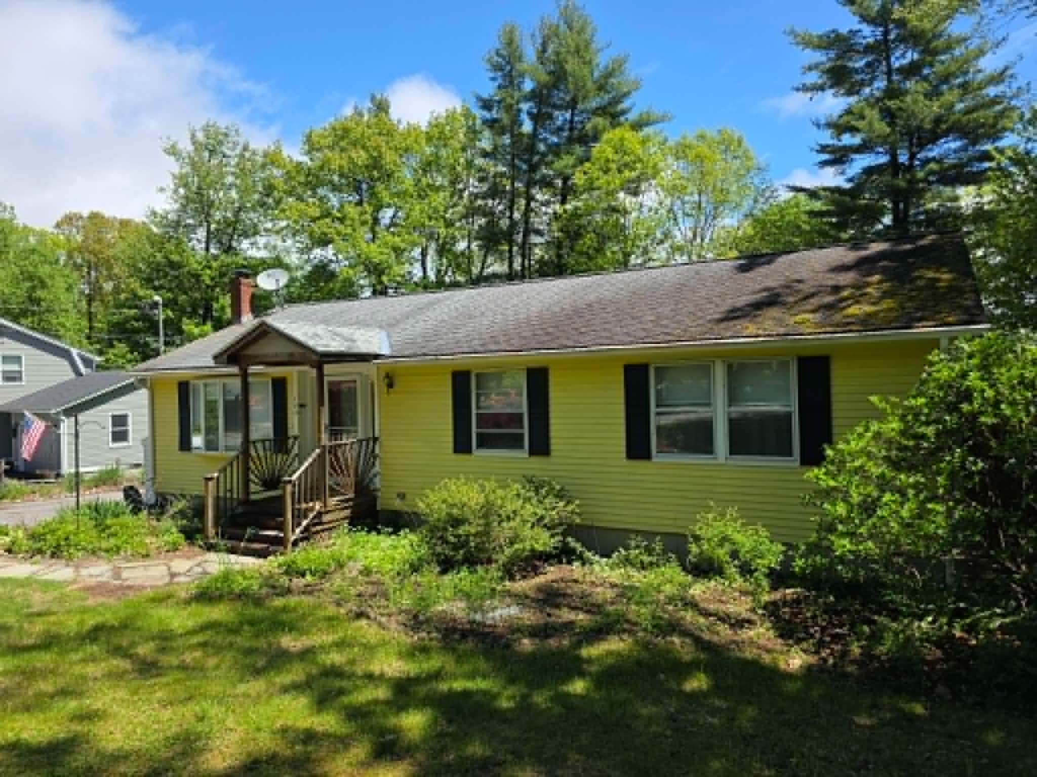 184 Carriage Hill Road Brattleboro, VT 05301 - Photo 2 of 43