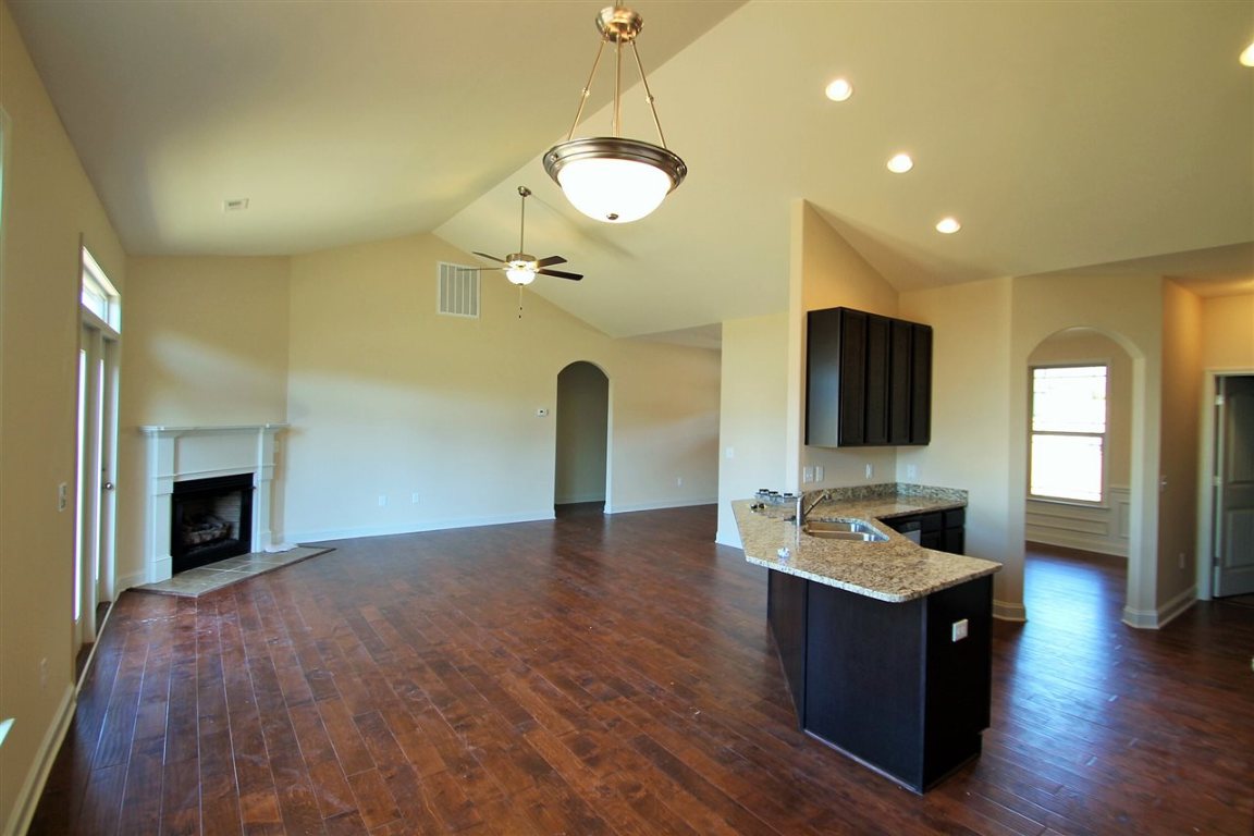 425 Coldstream Court Seneca, SC 29678 - Photo 8 of 23