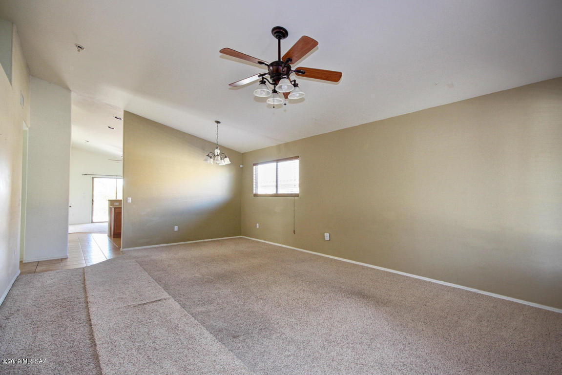 466 South Stone Bench Road Vail, AZ 85641 - Photo 5 of 23 Gallery Image 5