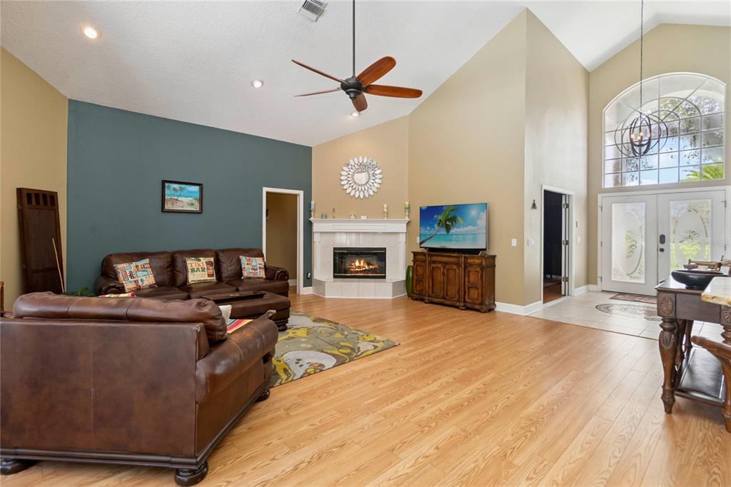 330 Lake Road Lake Mary, FL 32746 - Photo 7 of 42 Gallery Image 7