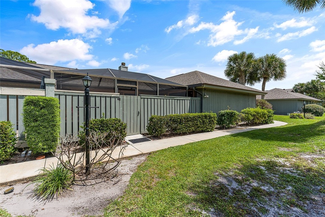 721 Timber Ridge Trail Southwest, Unit D Vero Beach, FL 32962 - Photo 6 of 36 Gallery Image 6