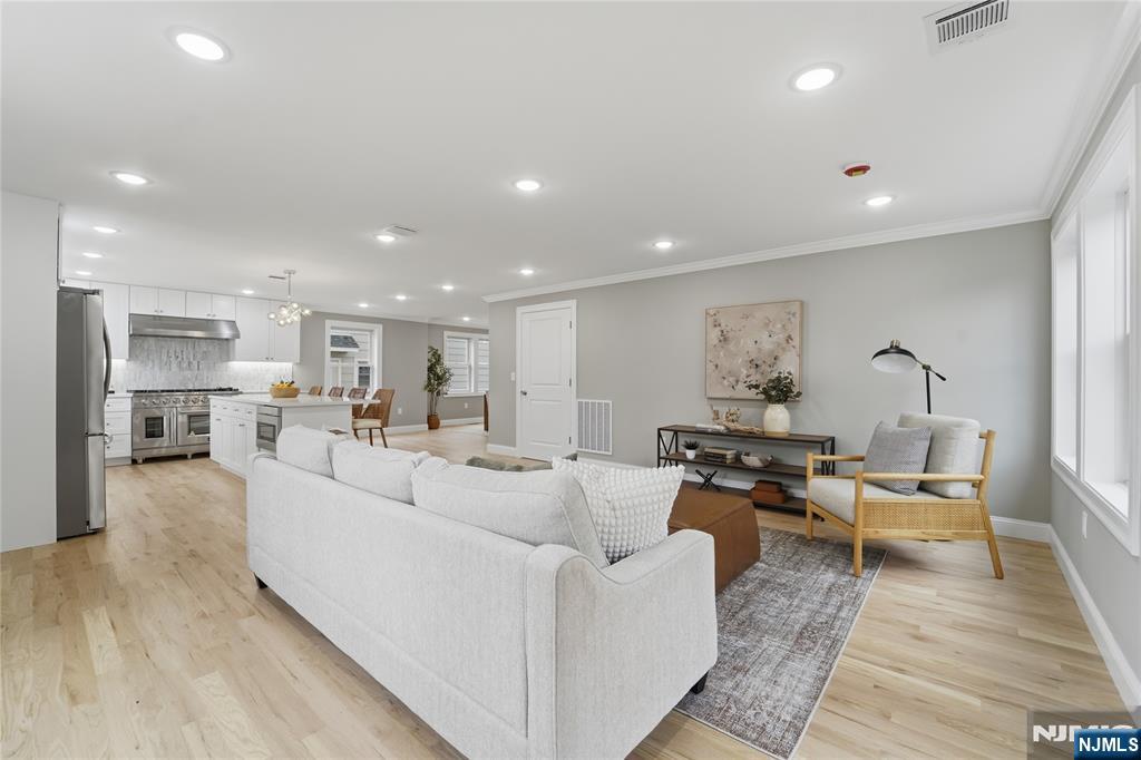 64 Morningside Road Verona, NJ 07044 - Photo 17 of 49