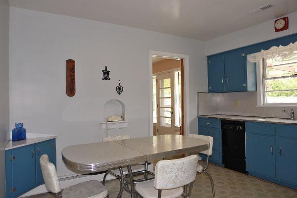 3455 Windsor Road Roanoke, VA 24018 - Photo 16 of 51 DSC03581