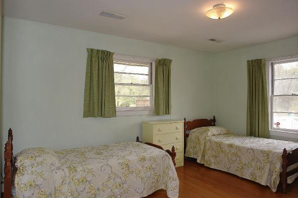 3455 Windsor Road Roanoke, VA 24018 - Photo 19 of 51 DSC03586