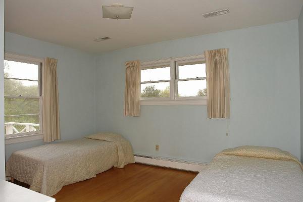 3455 Windsor Road Roanoke, VA 24018 - Photo 24 of 51 DSC03592