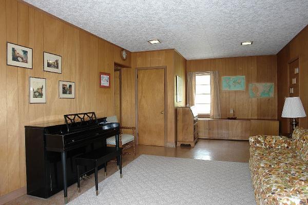 3455 Windsor Road Roanoke, VA 24018 - Photo 33 of 51 DSC03608