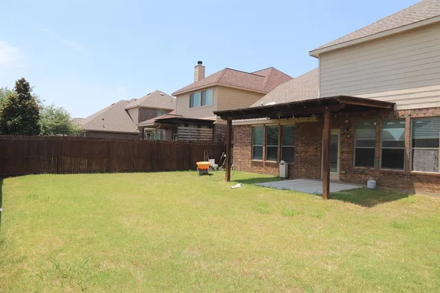 a view of a lake with houses