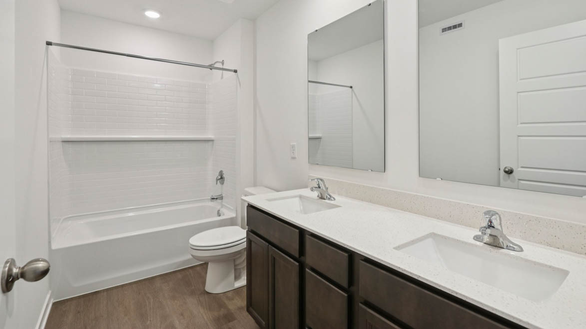 5017 Yates Drive Racine, WI 53403 - Photo 23 of 37