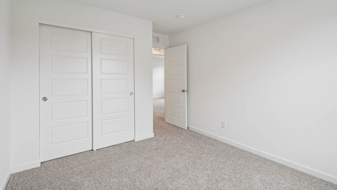 5017 Yates Drive Racine, WI 53403 - Photo 26 of 37