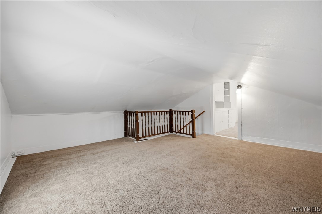 6043 Old Niagara Road Lockport Town, NY 14094 - Photo 28 of 46