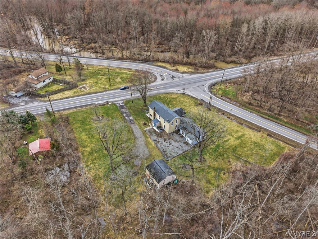 6043 Old Niagara Road Lockport Town, NY 14094 - Photo 42 of 46