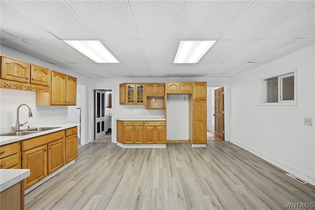 6043 Old Niagara Road Lockport Town, NY 14094 - Photo 10 of 46