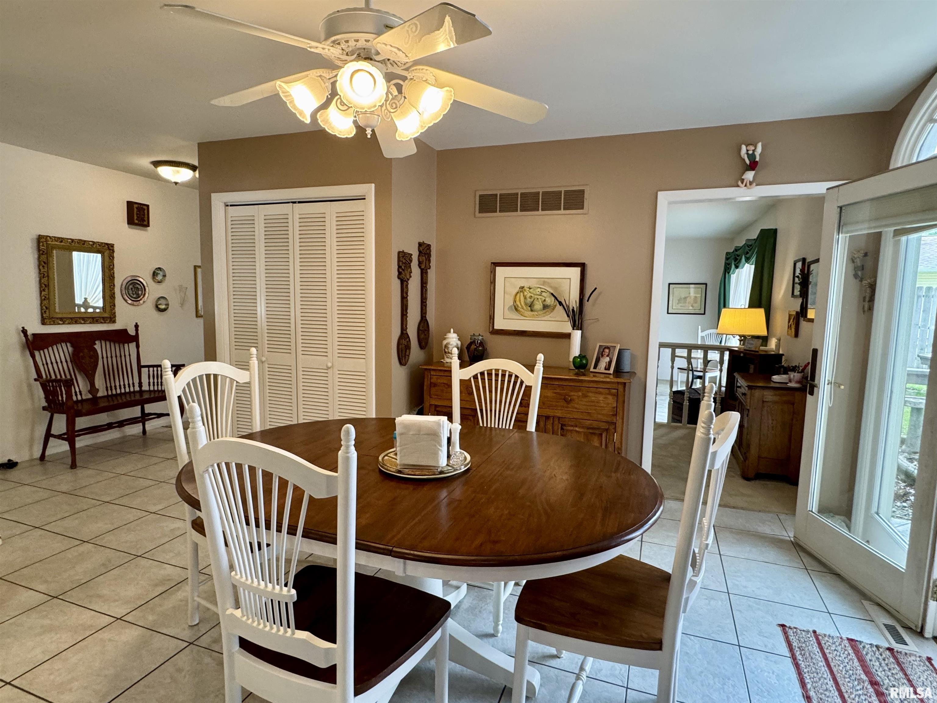 833 Madelyn Avenue Macomb, IL 61455 - Photo 21 of 53