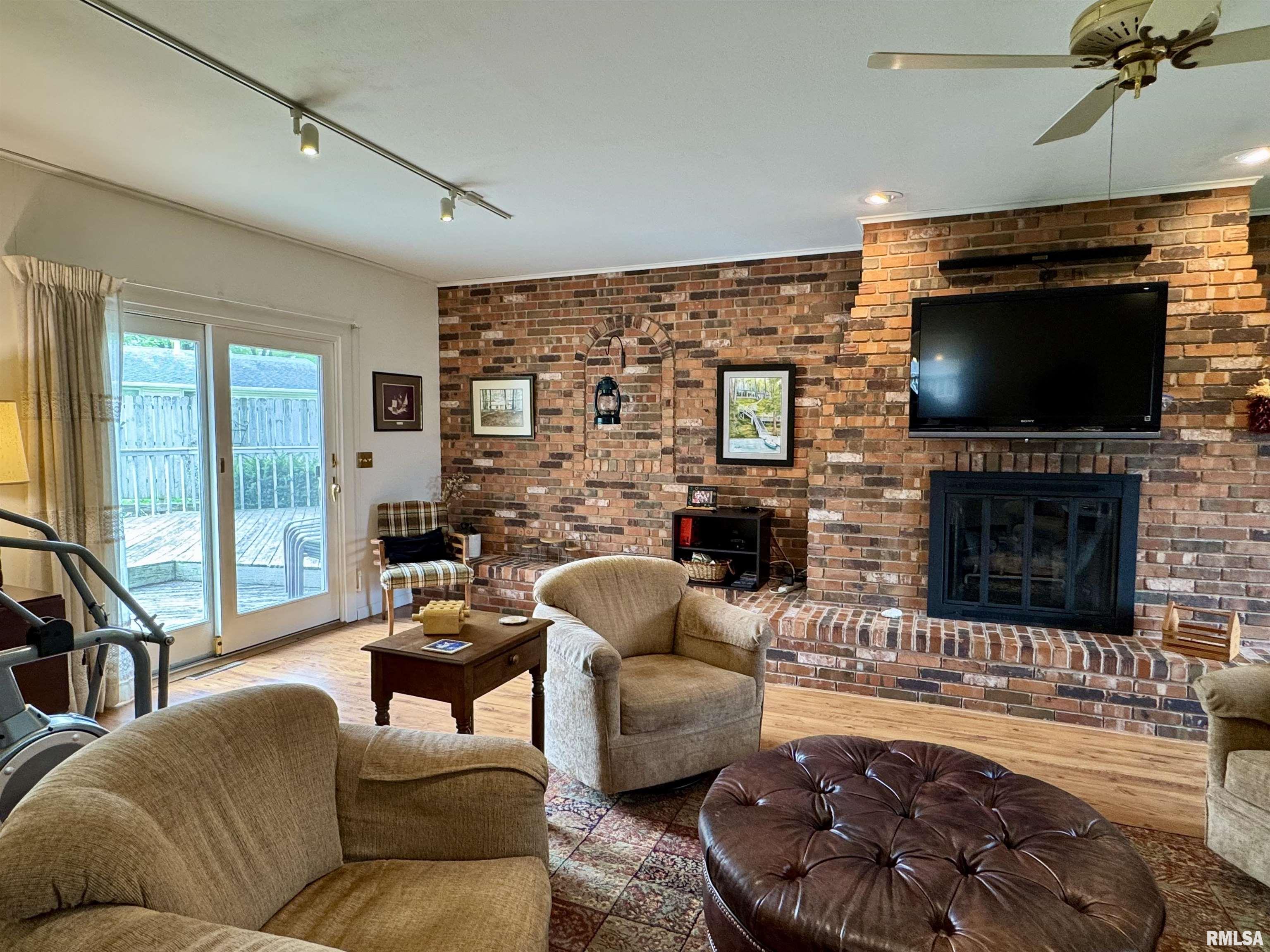 833 Madelyn Avenue Macomb, IL 61455 - Photo 31 of 53