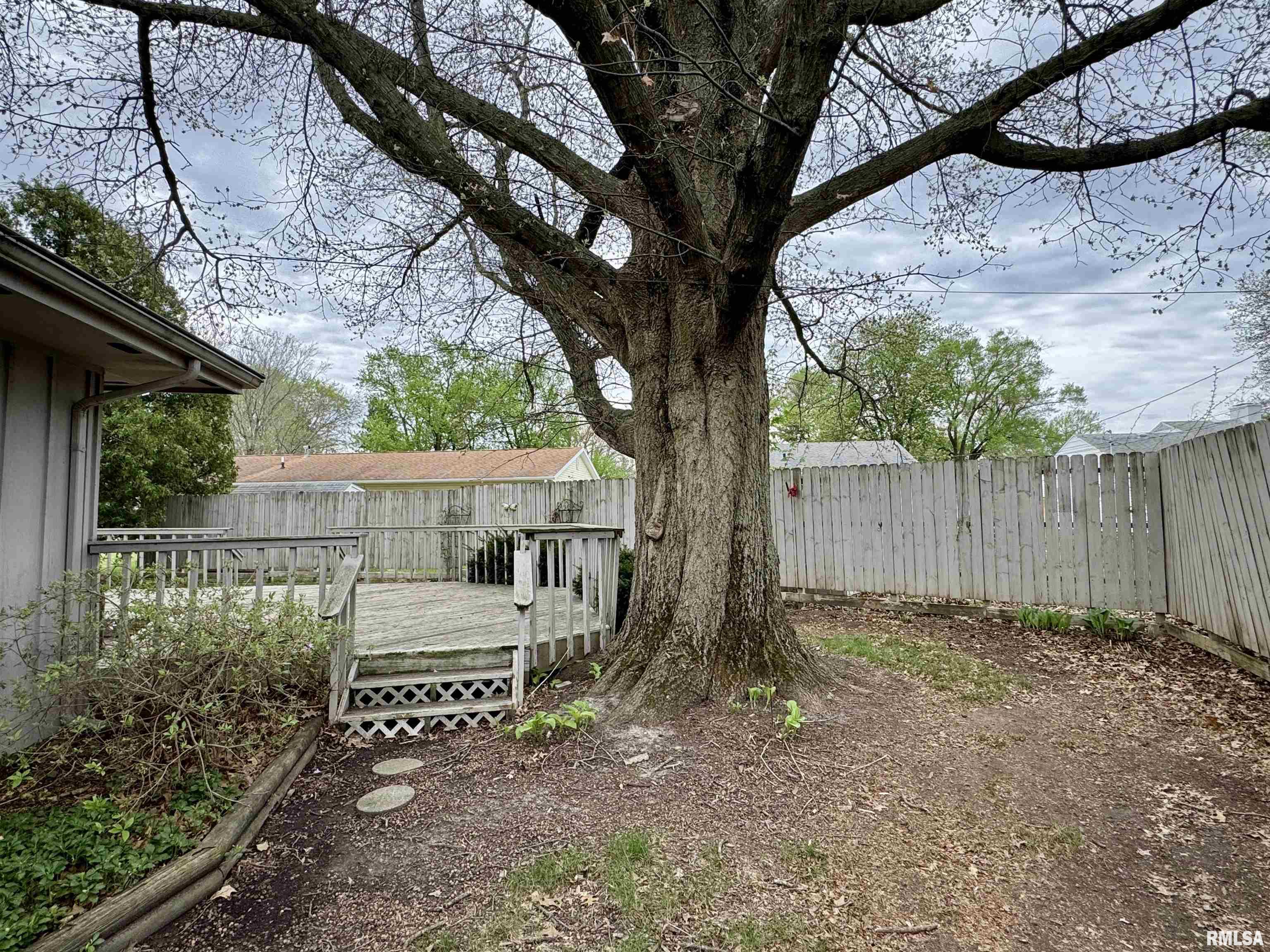 833 Madelyn Avenue Macomb, IL 61455 - Photo 52 of 53