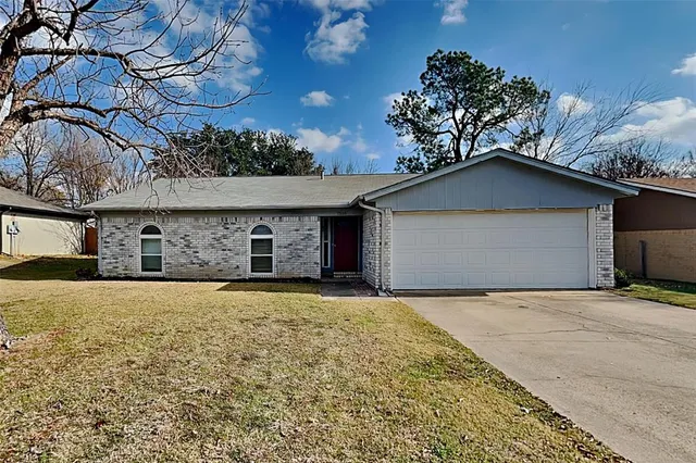 $2,245 | 7516 Mapleleaf Drive, North Richland Hills, TX 76182