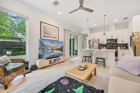 $580,000 | 406 Franklin Boulevard, Unit 2, Austin, TX 78751