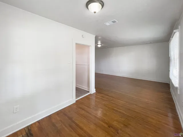 $1,050 | 4724 Convention Street, Baton Rouge, LA 70806