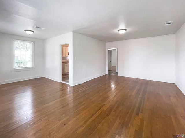 $1,050 | 4724 Convention Street, Baton Rouge, LA 70806