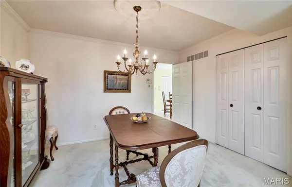 $350,000 | 1503 Walpole Drive, Chesterfield, MO 63017