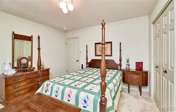 $350,000 | 1503 Walpole Drive, Chesterfield, MO 63017