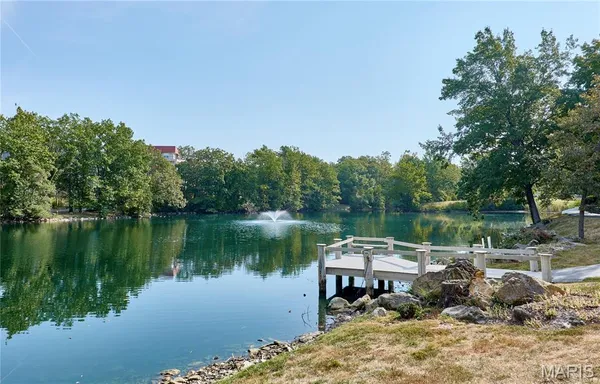 $350,000 | 1503 Walpole Drive, Chesterfield, MO 63017