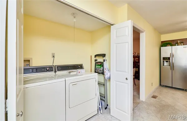 $350,000 | 1503 Walpole Drive, Chesterfield, MO 63017