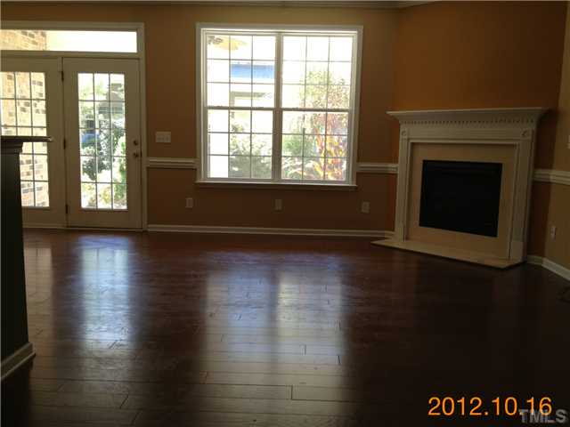 133 Longchamp Lane Cary, NC 27519 - Photo 4 of 6