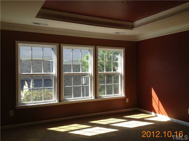 133 Longchamp Lane Cary, NC 27519 - Photo 5 of 6