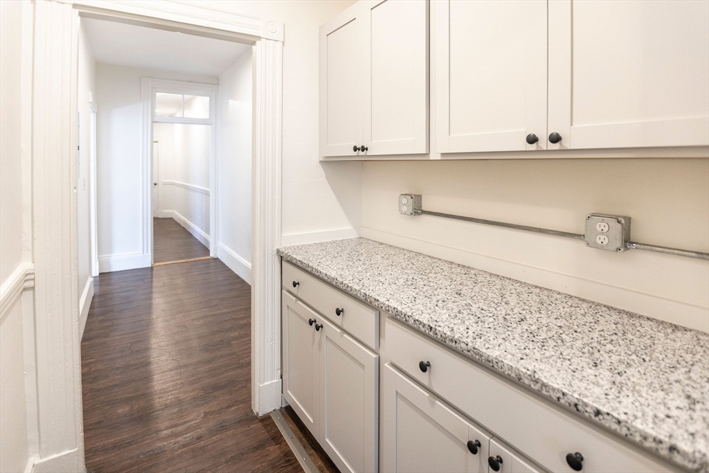 866 Huntington Avenue, Unit 3 Boston, MA 02115 - Photo 15 of 20