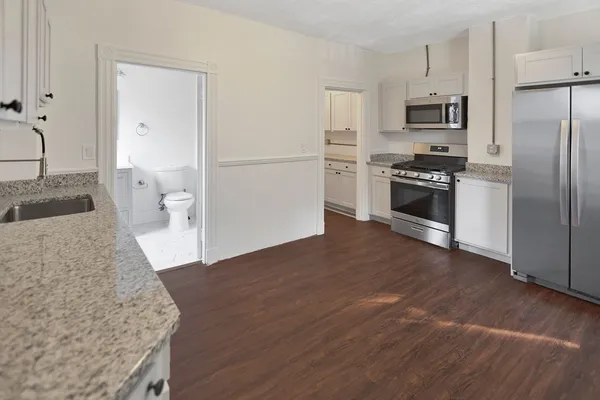$6,100 | 866 Huntington Avenue, Unit 3, Boston, MA 02115