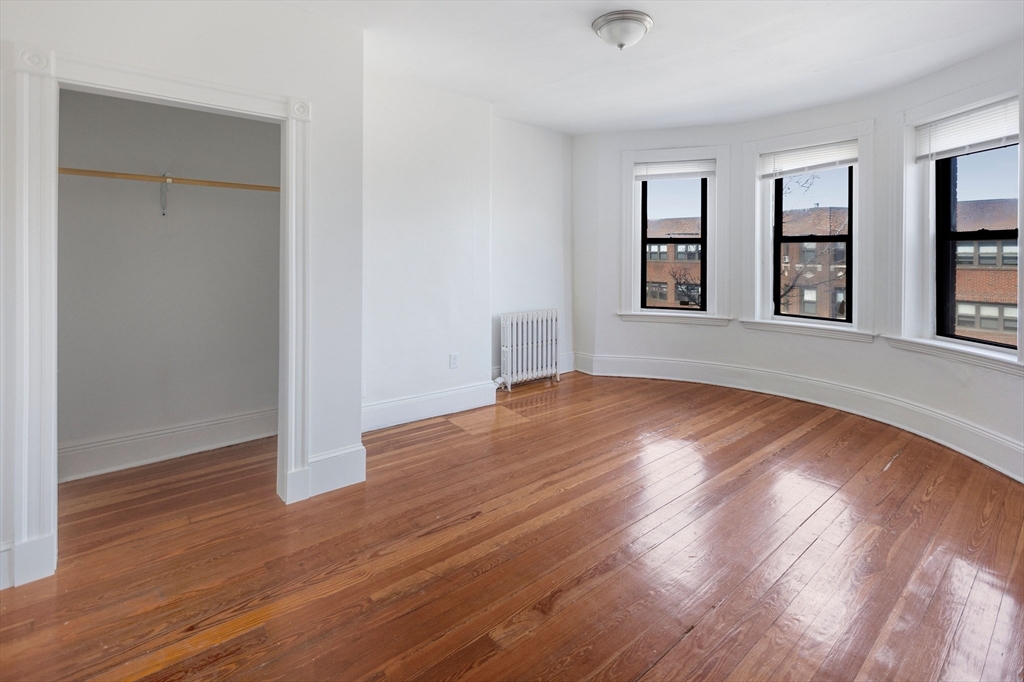 866 Huntington Avenue, Unit 3 Boston, MA 02115 - Photo 2 of 20