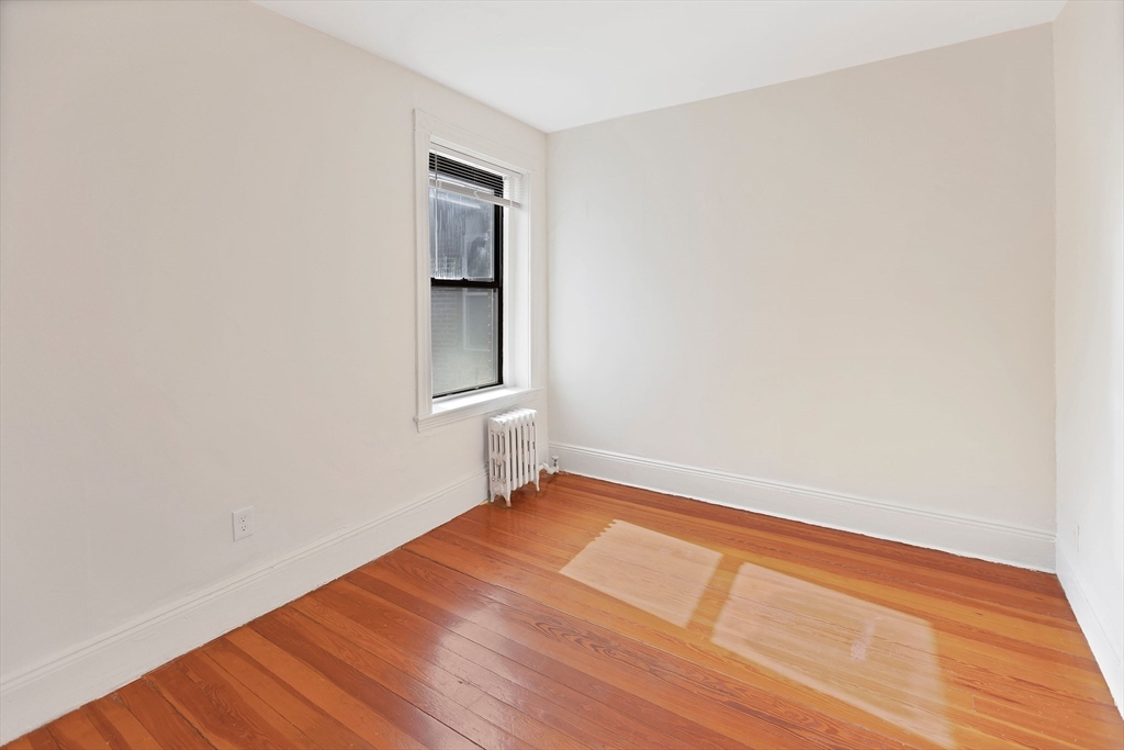 866 Huntington Avenue, Unit 3 Boston, MA 02115 - Photo 6 of 20
