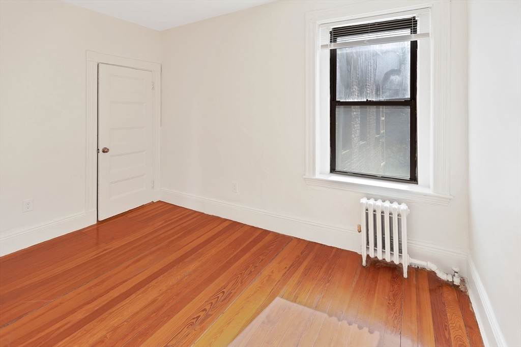 866 Huntington Avenue, Unit 3 Boston, MA 02115 - Photo 7 of 20